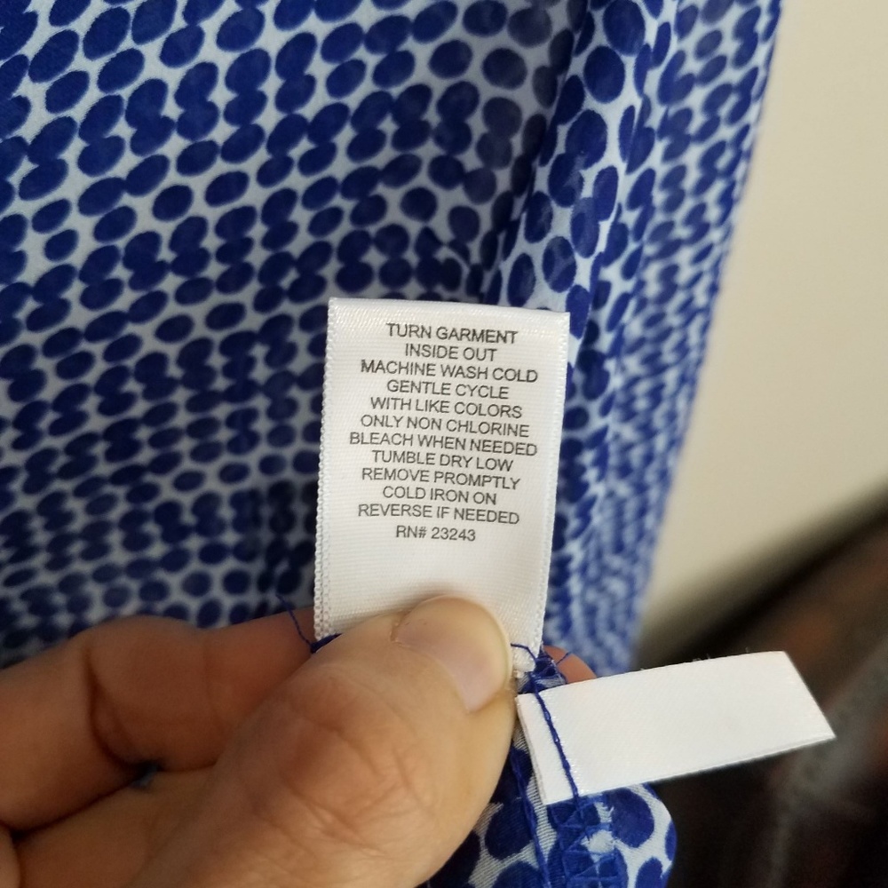 Ruffle button up top - Picture 6 of 6